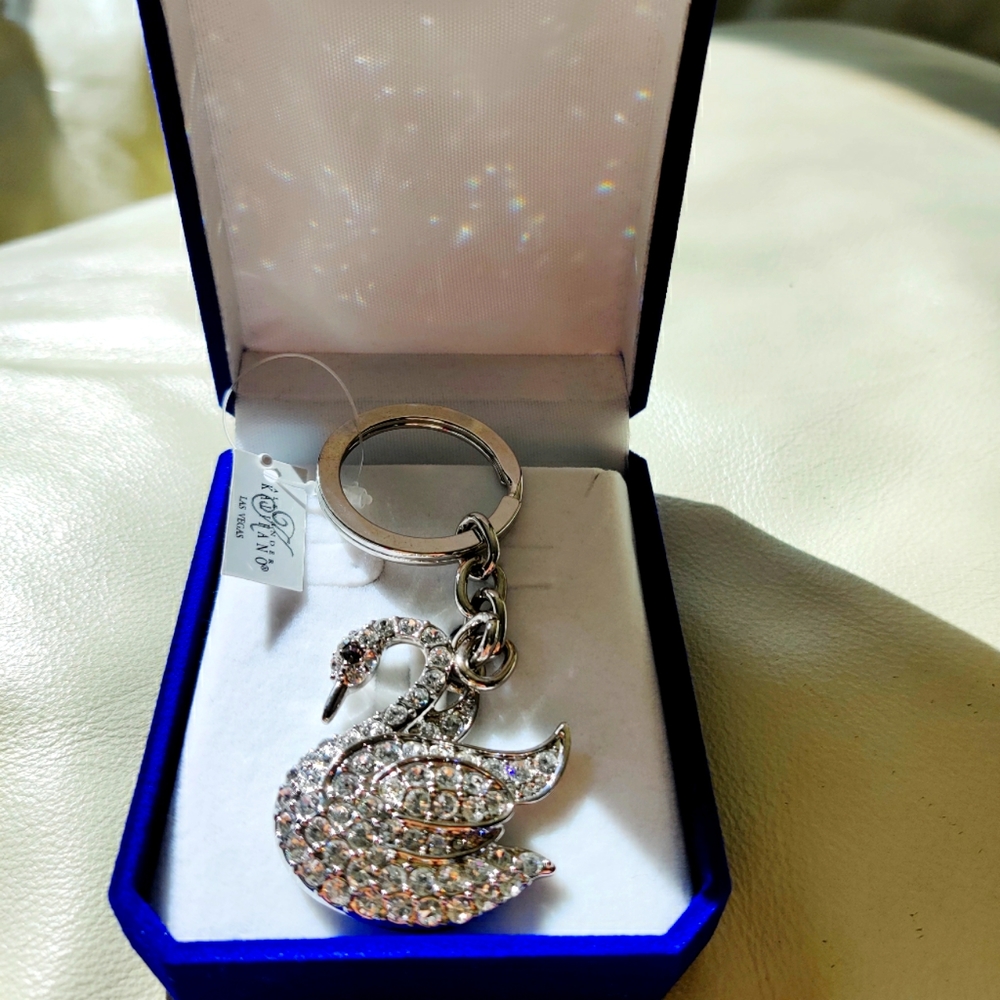 Crystal Swan Keychain from Kalifano Las Vegas